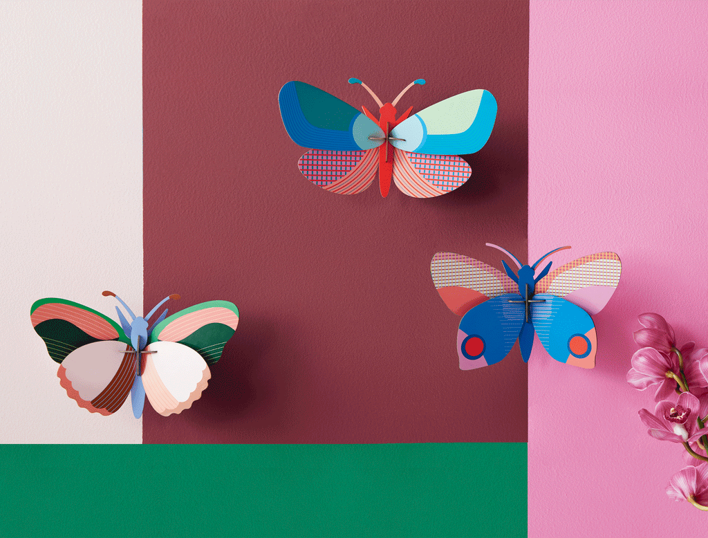Paper Art "LILY BUTTERFLY"