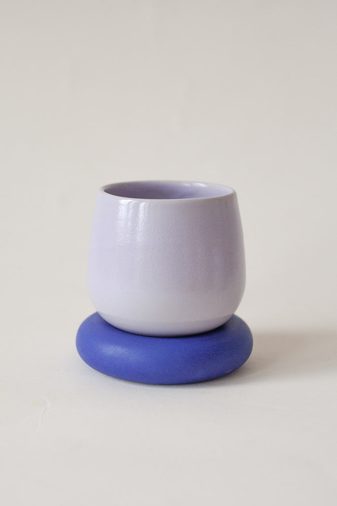 Tasse "Seesaw Cup" Flieder-Blau